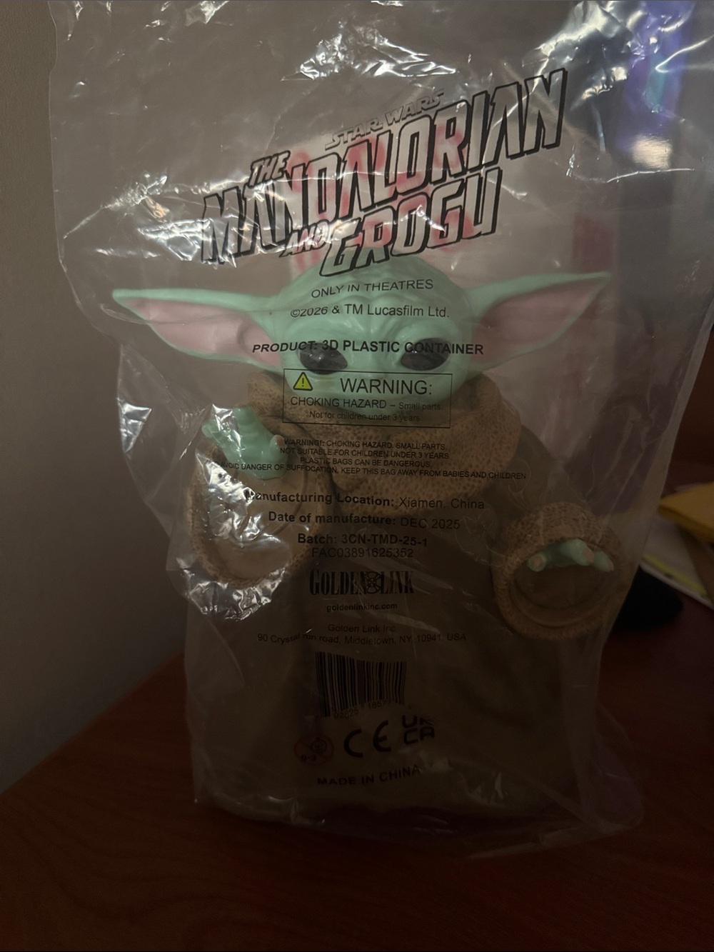 Star Wars Mandalorian Grogu Popcorn Bucket + Helmet Cup! Cinemark NWT IN HAND! - Picture 10 of 15
